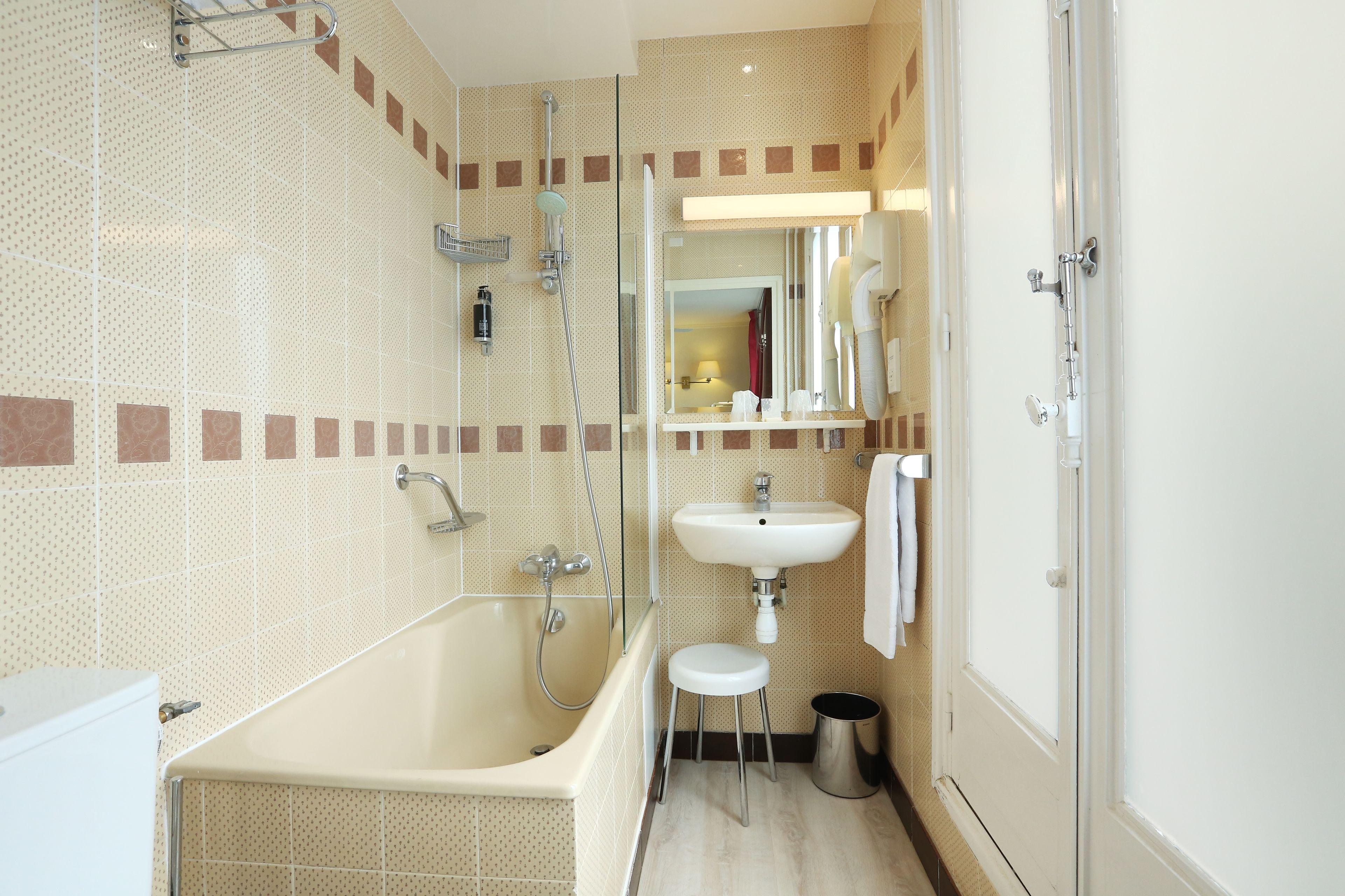 Du College De France 3*